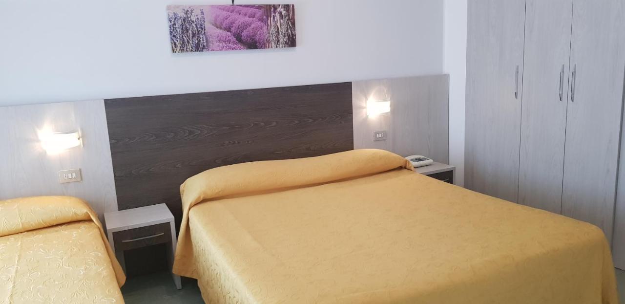 Hotel Monaco - Parcheggio Incluso Min 2 Gg Milano Marittima Exterior foto