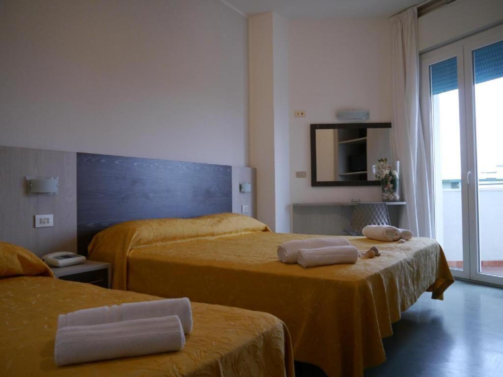 Hotel Monaco - Parcheggio Incluso Min 2 Gg Milano Marittima Exterior foto
