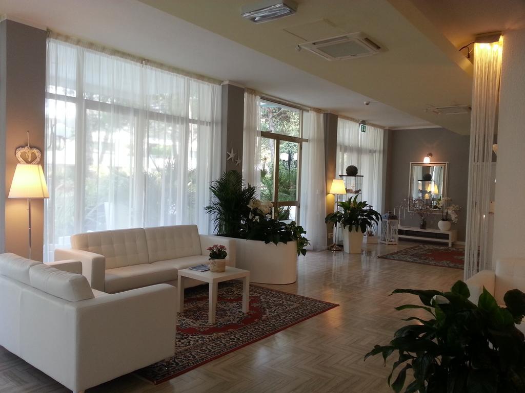 Hotel Monaco - Parcheggio Incluso Min 2 Gg Milano Marittima Exterior foto
